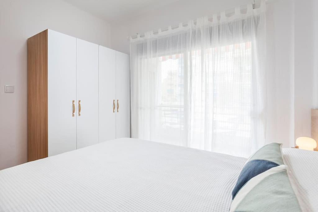 Coqueto Apartamento Junto A La Playa. 拉波夫拉德法尔纳尔斯 外观 照片