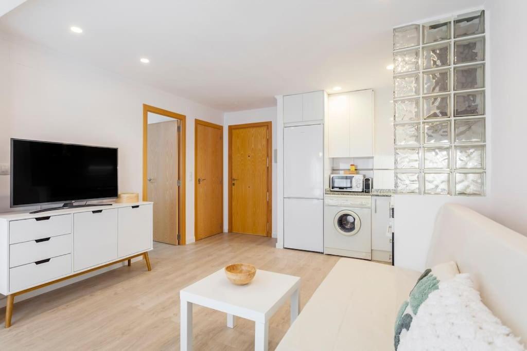 Coqueto Apartamento Junto A La Playa. 拉波夫拉德法尔纳尔斯 外观 照片