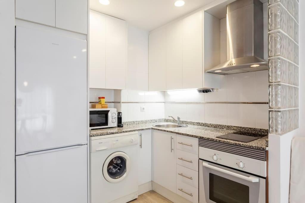 Coqueto Apartamento Junto A La Playa. 拉波夫拉德法尔纳尔斯 外观 照片